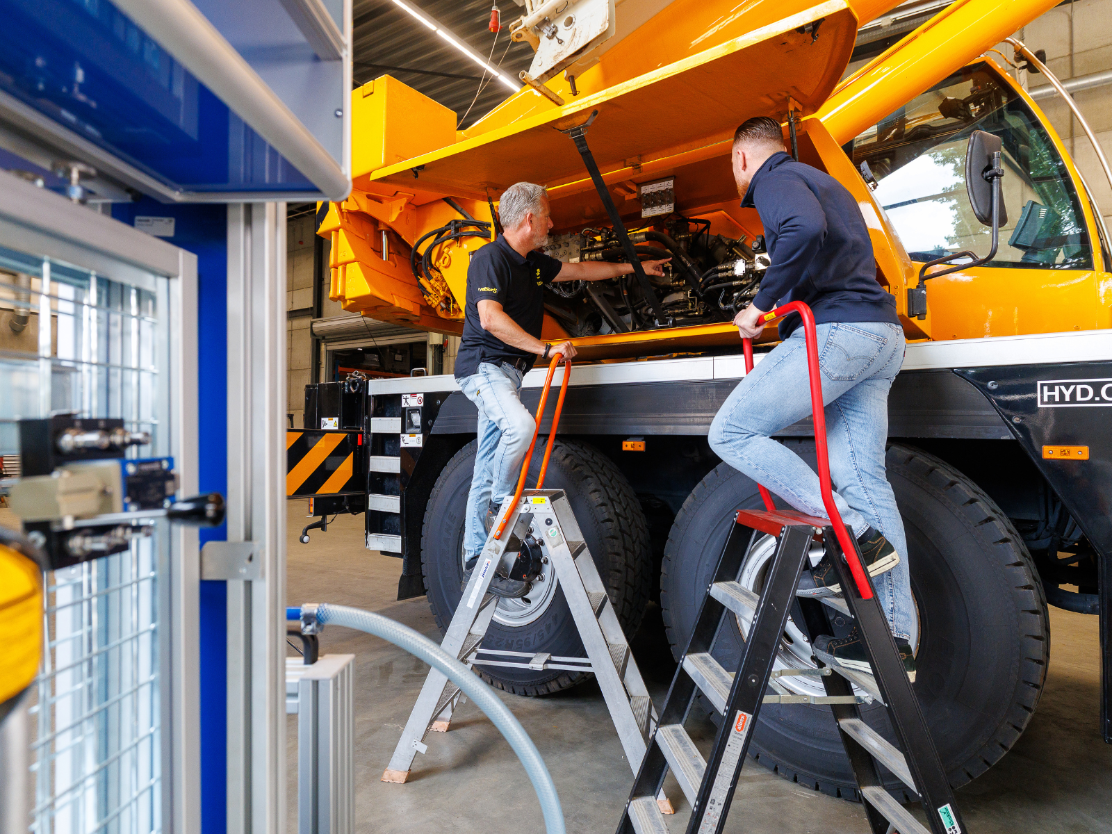 Aanwijzingen aan verticaal transport machine